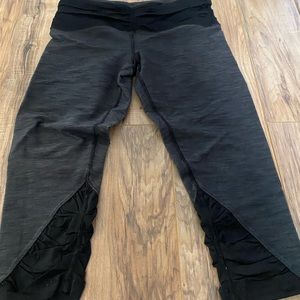 Lululemon crop leggings